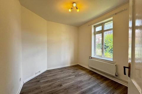 2 bedroom terraced house to rent, Rangefield Road, Bromley