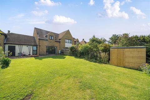 3 bedroom terraced house for sale, Halletts Orchard, Tintinhull, Yeovil