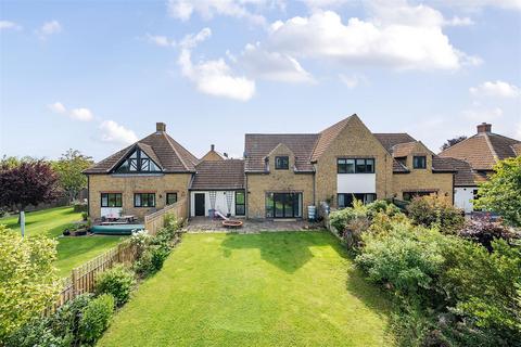 3 bedroom terraced house for sale, Halletts Orchard, Tintinhull, Yeovil