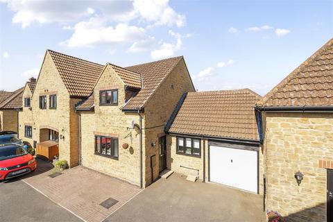 6 Halletts Orchard, Tintinhull, Yeovil, BA22 8DY