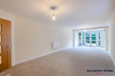 1 bedroom apartment for sale, Sycamore Court, Filey Road, Scarborough, YO11 2DZ