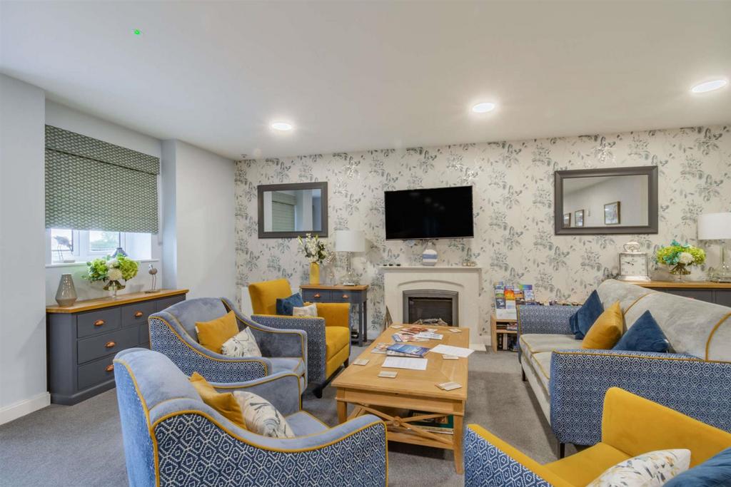 Communal Lounge