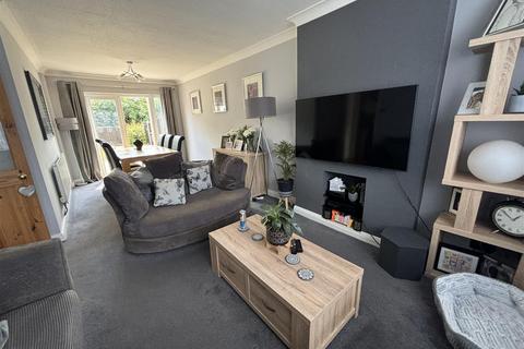 3 bedroom detached house for sale, Park Rise, Leicester