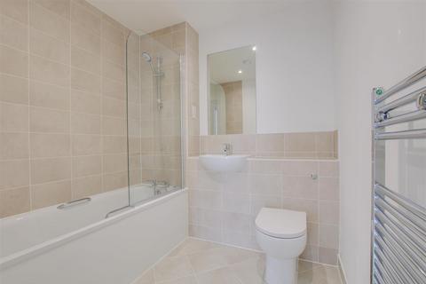 1 bedroom flat to rent, Bluebell House, Wych Elm, Harlow