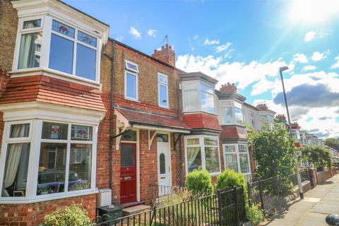 2 bedroom terraced house to rent, Cedar Road, Darlington