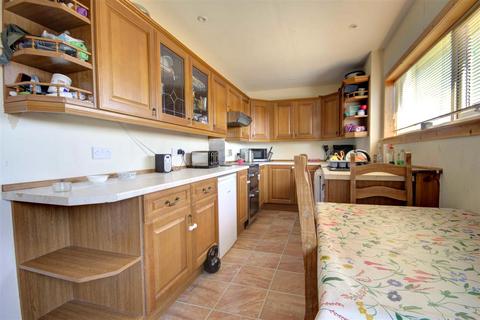 3 bedroom end of terrace house for sale, 2 Muirfield Drive, Brora, Sutherland KW9 6QQ