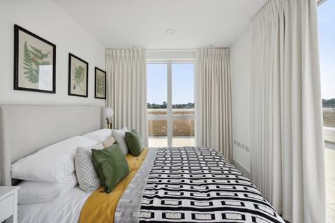 3 bedroom penthouse for sale, Clifton Mansions, Park Avenue, London, NW2