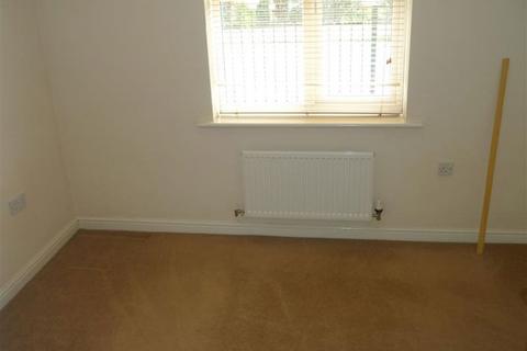 2 bedroom apartment to rent, Thompson Court, Chilwell, NG9 6RE