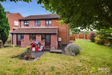 4 bedroom detached house for sale, Meerbrook Close, Oakwood DE21