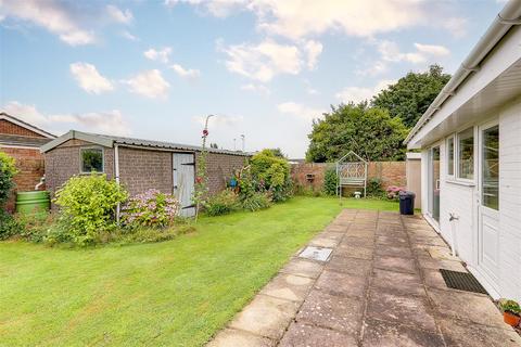 2 bedroom detached bungalow for sale, The Pallant, Worthing BN12