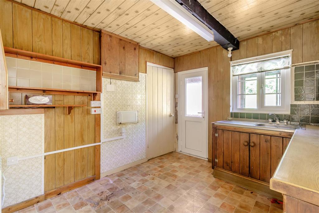 8612132-interior14.jpg