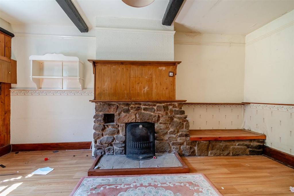 8612132-interior11.jpg