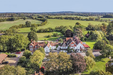 4 bedroom detached house for sale, The French Horn, Sonning Eye, Reading