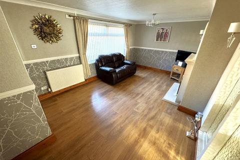 8 Bentley Walk, Corby, NN18 0PG