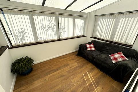 8 Bentley Walk, Corby, NN18 0PG