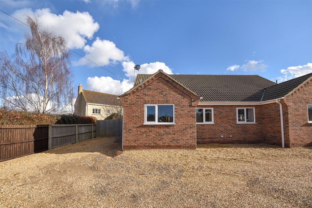 wisbech-road-littleport-cb6-2-bed-semi-detached-bungalow-900-pcm