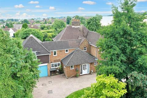 6 bedroom detached house for sale, Gipsy Lane, Knebworth SG3