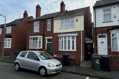 2 bedroom semi-detached house for sale, Bluebell Road, Cradley Heath