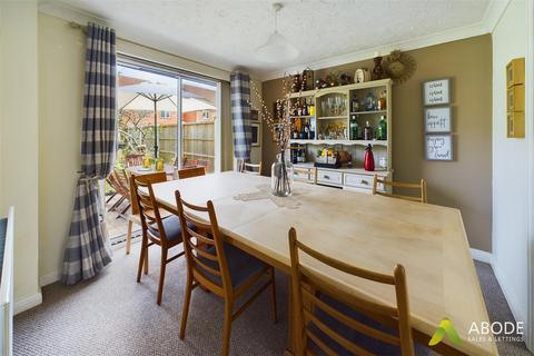 4 Thyme Close, Littleover, Derby, DE23 2JT