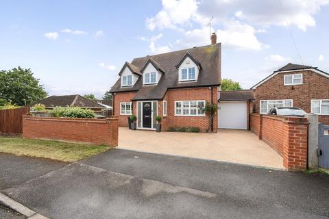 3 bedroom detached house for sale, Park Road, Kennington, Ashford TN24