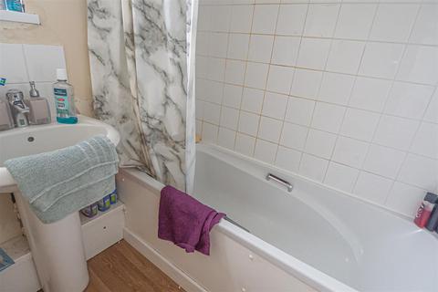 1 bedroom flat for sale, Wilkins Drive, Allenton DE24