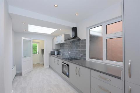 3 bedroom detached house for sale, Monkmoor Road, Monkmoor, Shrewsbury