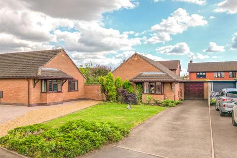 2 bedroom detached bungalow for sale, Norwich Close, St Nicolas Park, Nuneaton