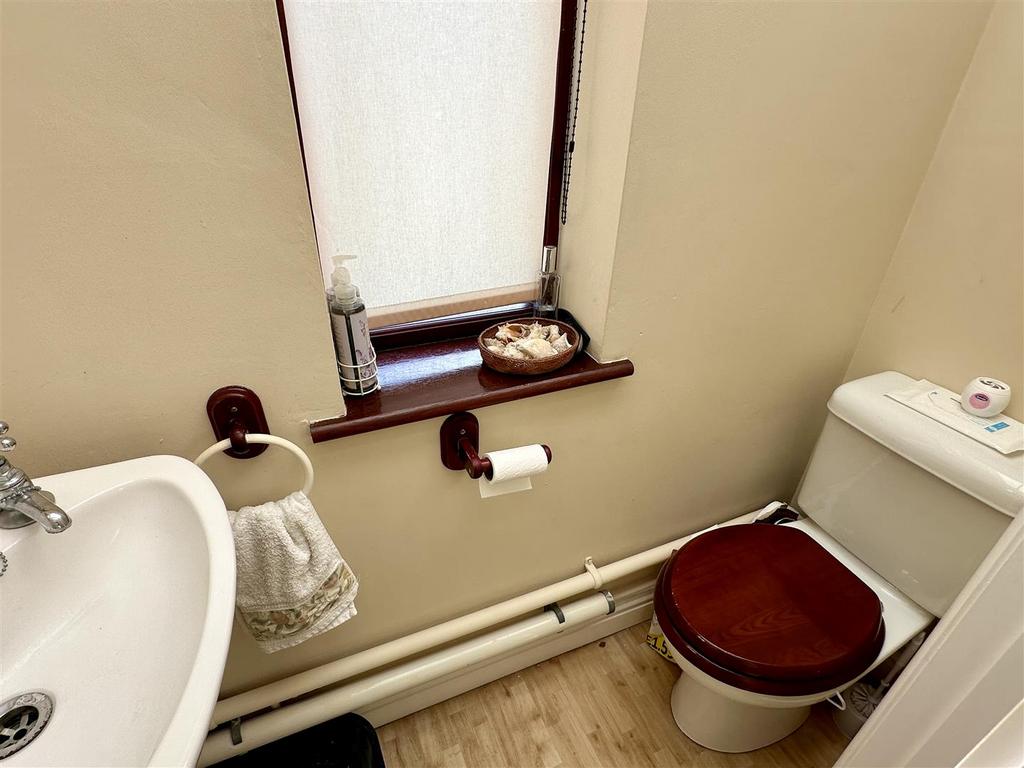 Downstairs wc