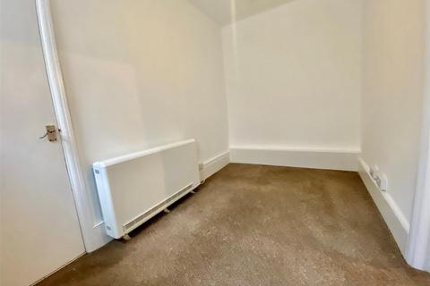 1 bedroom house to rent, Christchurch Road, Worthing