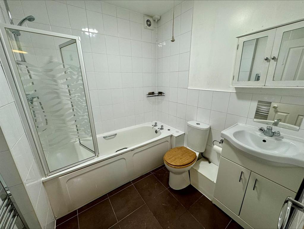 Bathroom.jpeg