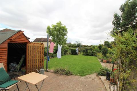 4 bedroom semi-detached house to rent, The Crescent, East Hagbourne
