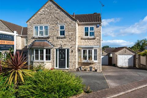 4 bedroom detached house for sale, Lyndon Close, Wetherby LS23