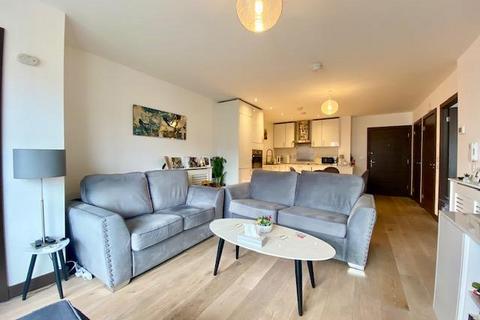 1 bedroom apartment for sale, East Station Road, Fletton Quays, Peterborough