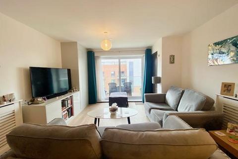1 bedroom apartment for sale, East Station Road, Fletton Quays, Peterborough