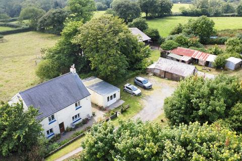 3 bedroom property with land for sale, Ffynnonau, Henllan Amgoed, Whitland