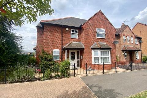 4 bedroom house for sale, West Lake Avenue, Hampton Vale, Peterborough