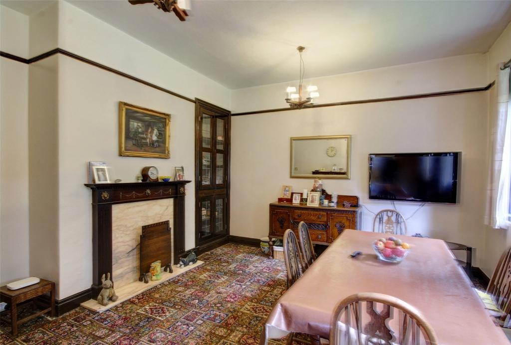 Breakfast Room