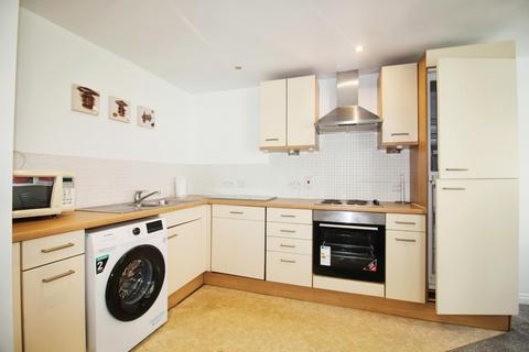 2 bedroom apartment for sale, Woodeson Lea, Leeds