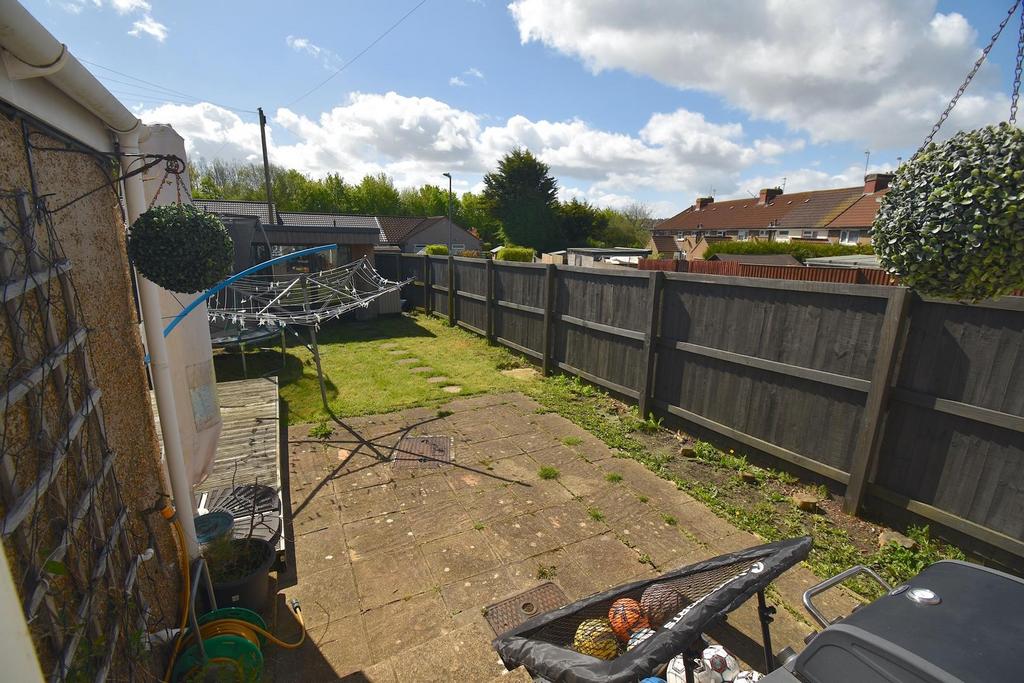 Good Size Rear Gardens