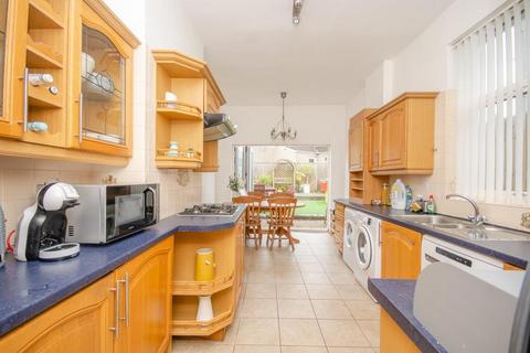 3 bedroom terraced house for sale, Downend Road, Downend, Bristol, BS16 5UF