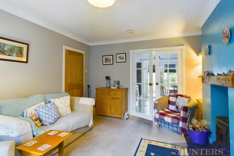 3 bedroom end of terrace house for sale, Westover Road, Scarborough