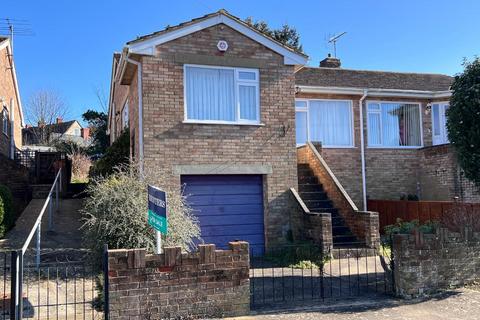 2 bedroom semi-detached bungalow for sale, Mill Farm Drive, Stroud