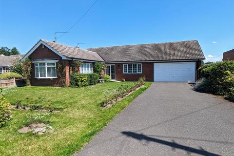 3 bedroom detached bungalow for sale, Bathley Lane, Little Carlton, Newark