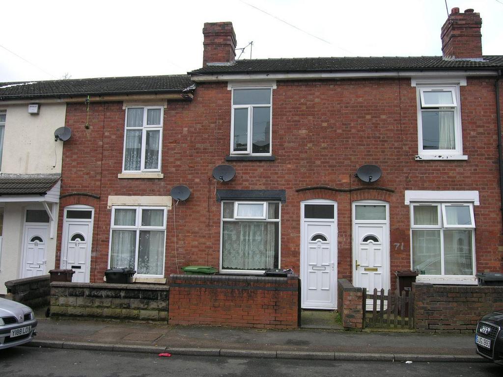 Carter Road, Wolverhampton 3 bed terraced house for sale £130,000