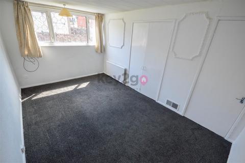 214 Badger Road, Sheffield, S13 7TX