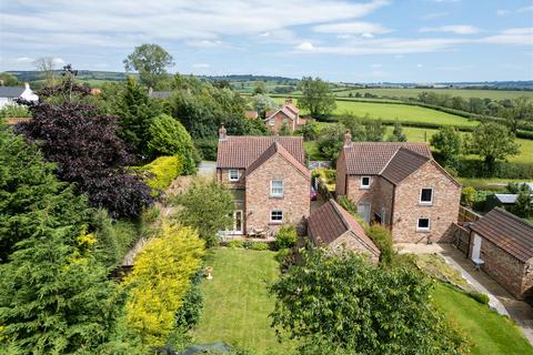 3 bedroom detached house for sale, Orchard Cottage, Leppington Lane, Leppington, Malton, YO17 9RL