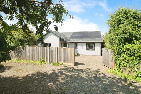 2 bedroom detached bungalow for sale, 68 Clee View, Ludlow