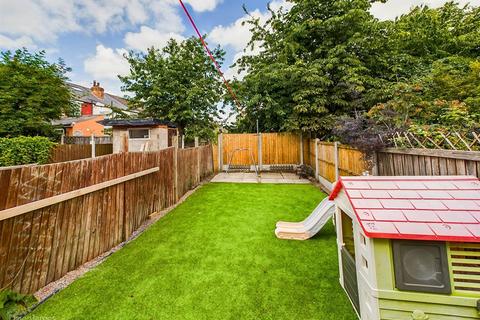 2 bedroom terraced house for sale, Bailey Street, Nottingham NG4