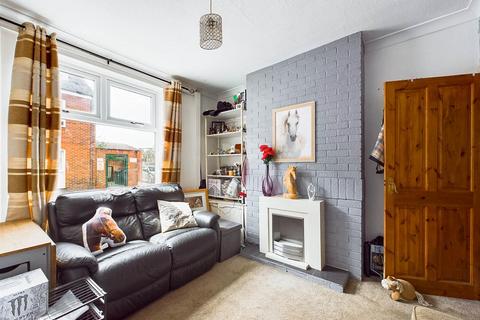 2 bedroom terraced house for sale, Bailey Street, Nottingham NG4