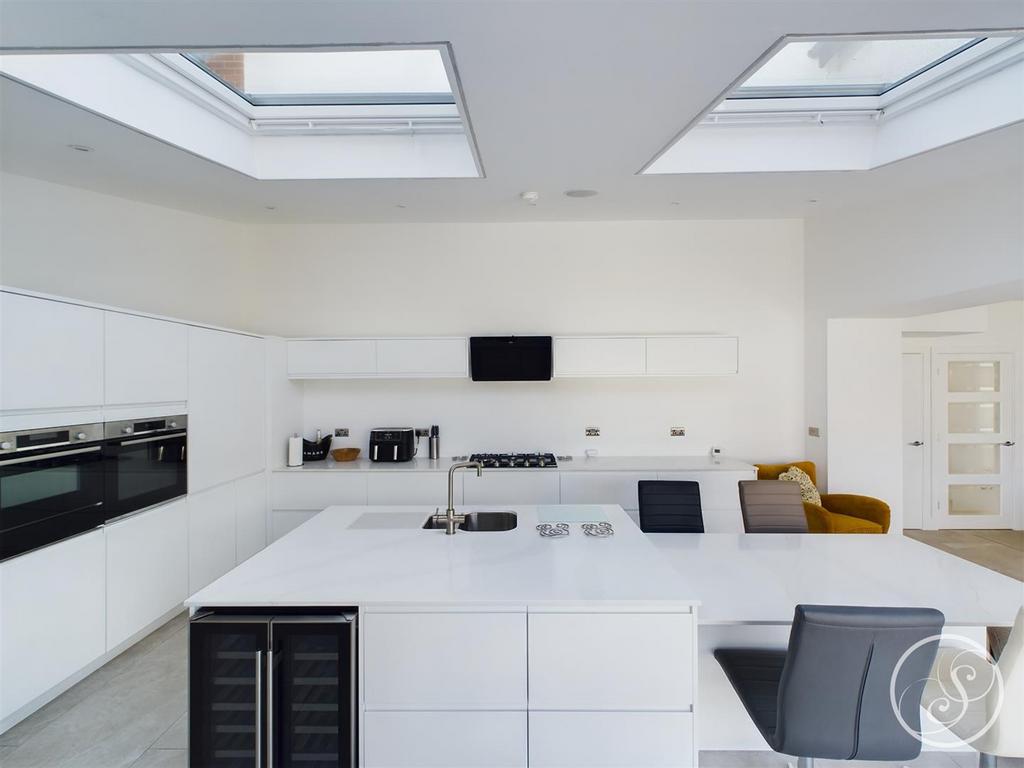 Kitchen/Diner/Family Room